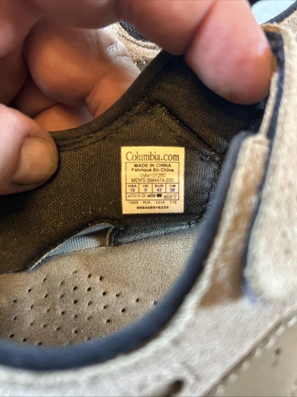 Men's Columbia Sandals Techlite Size 10 Beige